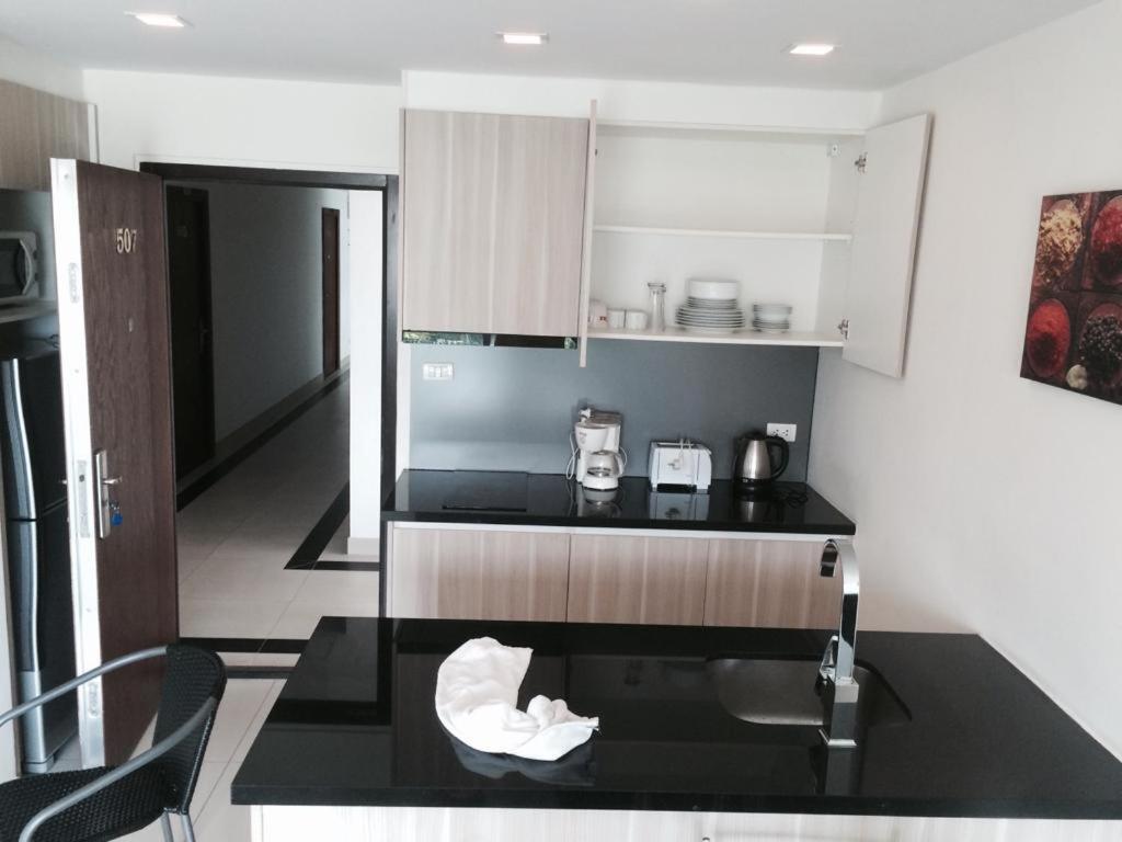 Laguna Bay 1 Pattaya, Pratumnak 1-4Personen Ferienwohnung מראה חיצוני תמונה